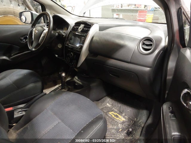 2015 Nissan Versa Note S/s Plus/sv/sl/sr მანქანა იყიდება აუქციონზე, vin: 3N1CE2CP8FL380223, აუქციონის ნომერი: 30086592