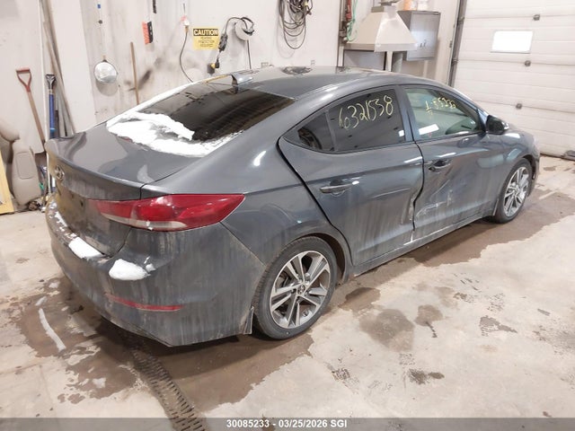 KMHD84LFXHU111253 Hyundai Elantra Se/value/limited