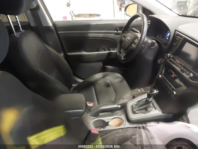 KMHD84LFXHU111253 Hyundai Elantra Se/value/limited
