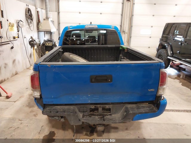 5TFDZ5BN6MX060925 Toyota Tacoma Double Cab/sr5/trd Sport/trd Off Road