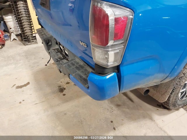 5TFDZ5BN6MX060925 Toyota Tacoma Double Cab/sr5/trd Sport/trd Off Road