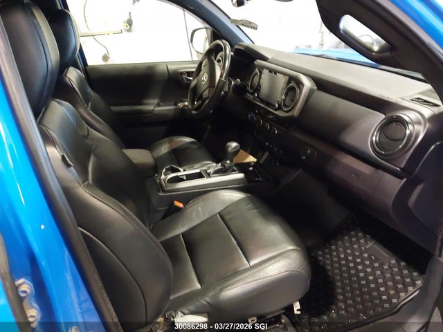 5TFDZ5BN6MX060925 Toyota Tacoma Double Cab/sr5/trd Sport/trd Off Road