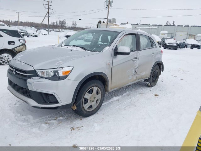 JA4AH3AU5JU600548 Mitsubishi Rvr Se/es