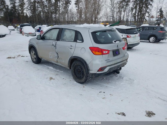 JA4AH3AU5JU600548 Mitsubishi Rvr Se/es