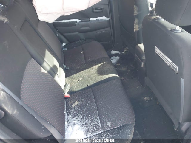JA4AH3AU5JU600548 Mitsubishi Rvr Se/es