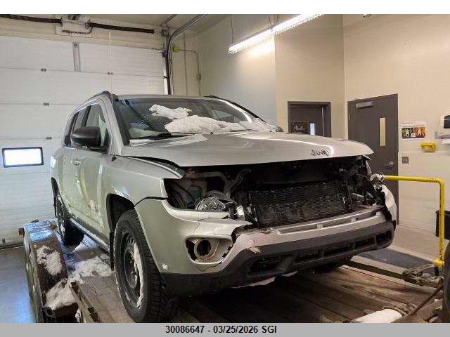 30086647 :رقم المزاد ، 1J4NF4FB2BD234828 vin ، 2011 Jeep Compass مزاد بيع