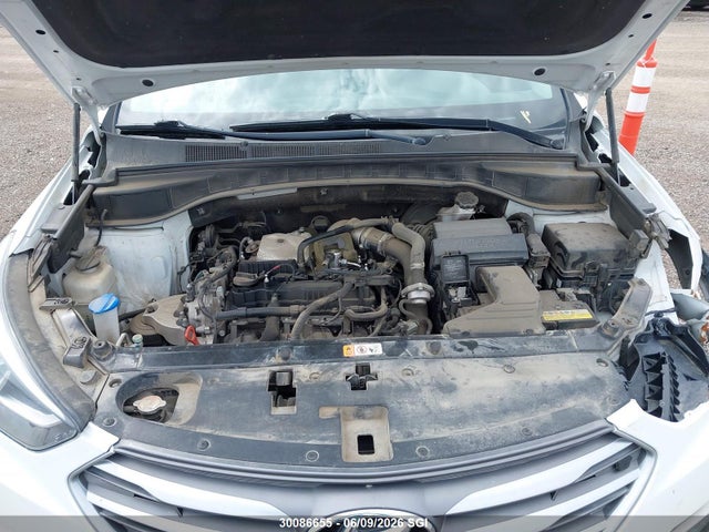 Продаж на аукціоні авто 2017 Hyundai Santa Fe Sport, vin: 5XYZUDLA6HG424151, номер лоту: 30086655