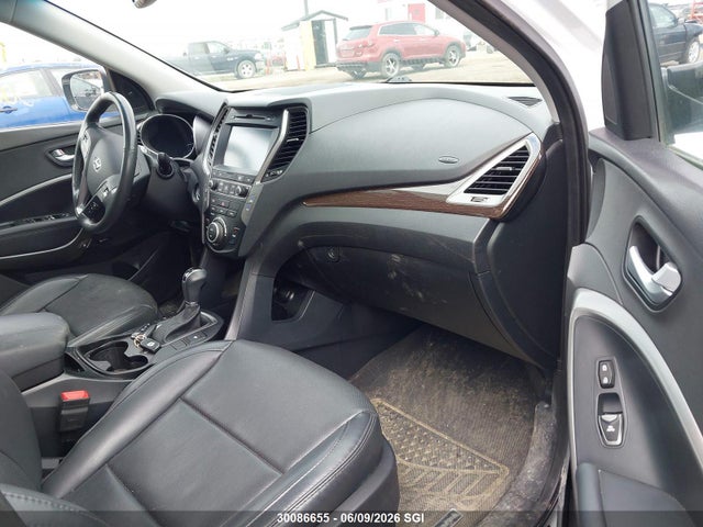 Продаж на аукціоні авто 2017 Hyundai Santa Fe Sport, vin: 5XYZUDLA6HG424151, номер лоту: 30086655