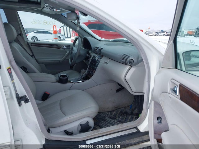 30086666 :رقم المزاد ، WDBRF92H47F880039 vin ، 2007 Mercedes-benz C 280 4mati مزاد بيع