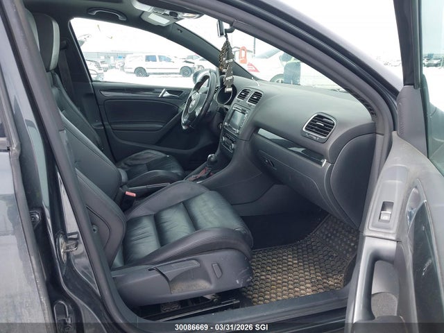 30086669 :رقم المزاد ، WVWHV9AJ4AW063116 vin ، 2010 Volkswagen Gti مزاد بيع