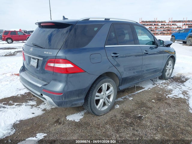 30086674 :رقم المزاد ، 4JGDA2EB6DA242226 vin ، 2013 Mercedes-benz Ml 350 Bluetec مزاد بيع