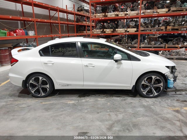 30086675 :رقم المزاد ، 2HGFB6E50FH200765 vin ، 2015 Honda Civic Si مزاد بيع