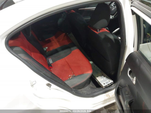 30086675 :رقم المزاد ، 2HGFB6E50FH200765 vin ، 2015 Honda Civic Si مزاد بيع