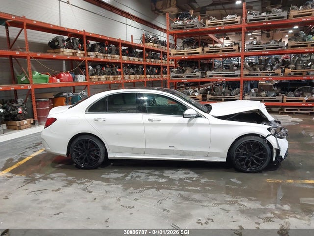 30086787 :رقم المزاد ، 55SWF8EB0LU324023 vin ، 2020 Mercedes-benz C 300 4matic مزاد بيع