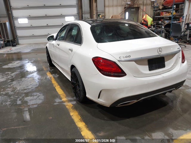 30086787 :رقم المزاد ، 55SWF8EB0LU324023 vin ، 2020 Mercedes-benz C 300 4matic مزاد بيع