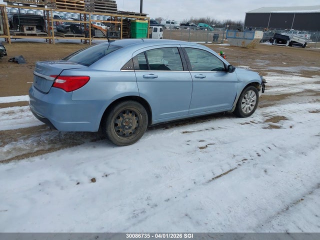 2013 Chrysler 200 Lx მანქანა იყიდება აუქციონზე, vin: 1C3CCBAB8DN558885, აუქციონის ნომერი: 30086735