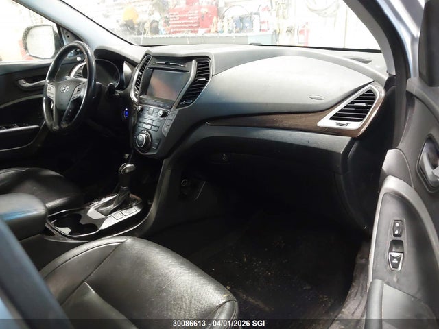 KM8SNDHFXHU221972 Hyundai Santa Fe Se/limited