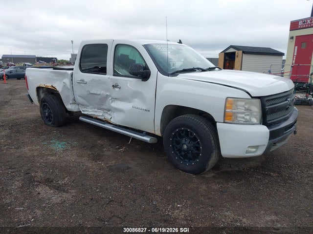 30086827 :رقم المزاد ، 3GCPKSE33BG329748 vin ، 2011 Chevrolet Silverado K1500 Lt مزاد بيع