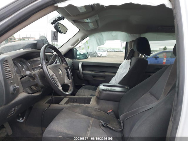 Продажа на аукционе авто 2011 Chevrolet Silverado K1500 Lt, vin: 3GCPKSE33BG329748, номер лота: 30086827