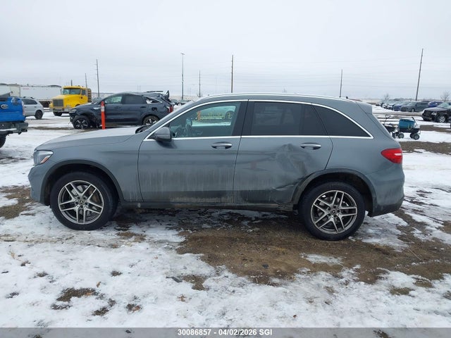 WDC0G4KB0JV029692 Mercedes-Benz Glc 300 4matic