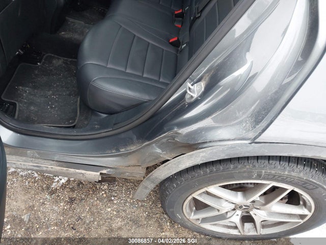 WDC0G4KB0JV029692 Mercedes-Benz Glc 300 4matic