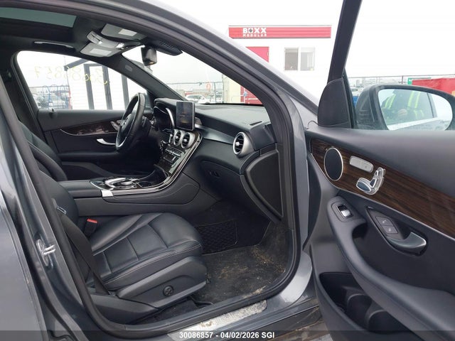 WDC0G4KB0JV029692 Mercedes-Benz Glc 300 4matic