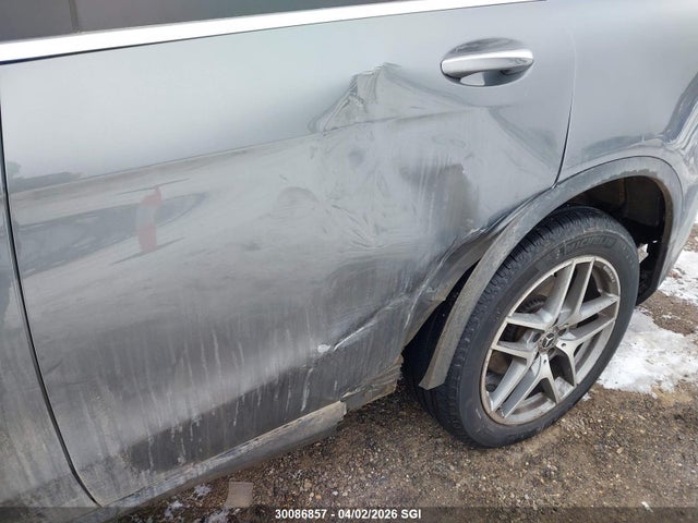 WDC0G4KB0JV029692 Mercedes-Benz Glc 300 4matic