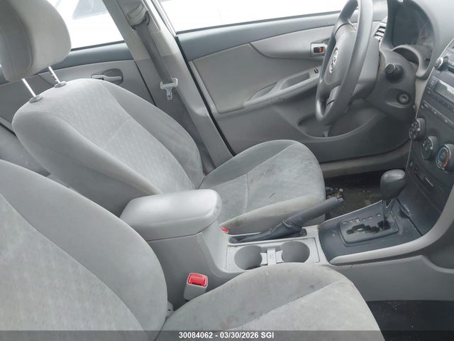 30084062 :رقم المزاد ، 2T1BU4EE2AC259864 vin ، 2010 Toyota Corolla S/le/xle مزاد بيع