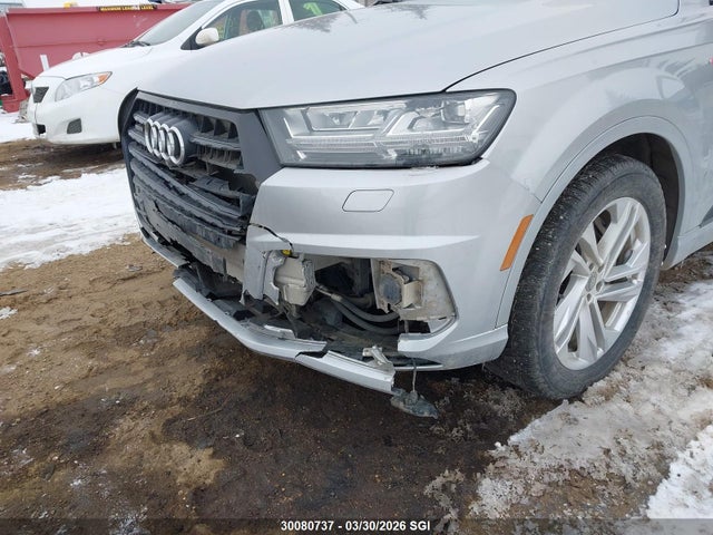 WA1WAAF73JD023679 Audi Q7 Technik S-line
