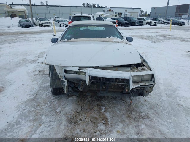1990 Chrysler Lebaron მანქანა იყიდება აუქციონზე, vin: 1C3BJ4535LG481153, აუქციონის ნომერი: 30086894