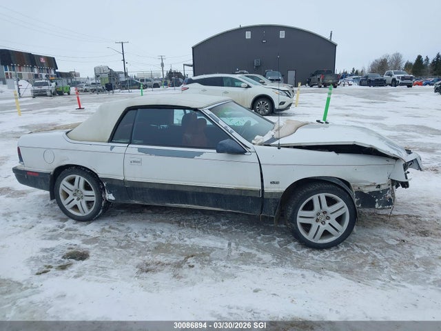 1990 Chrysler Lebaron მანქანა იყიდება აუქციონზე, vin: 1C3BJ4535LG481153, აუქციონის ნომერი: 30086894