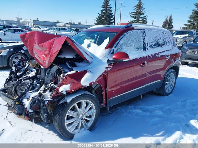 WVGJV7AX6FW066368 Volkswagen Tiguan S/se/sel/r-line