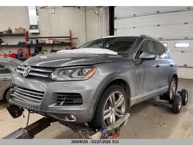30084558 :رقم المزاد ، WVGDF9BP4CD004415 vin ، 2012 Volkswagen Touareg V6 مزاد بيع