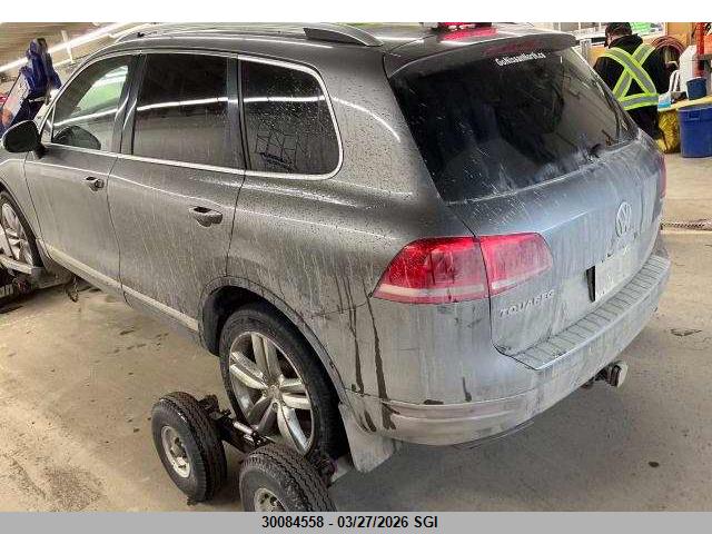 30084558 :رقم المزاد ، WVGDF9BP4CD004415 vin ، 2012 Volkswagen Touareg V6 مزاد بيع