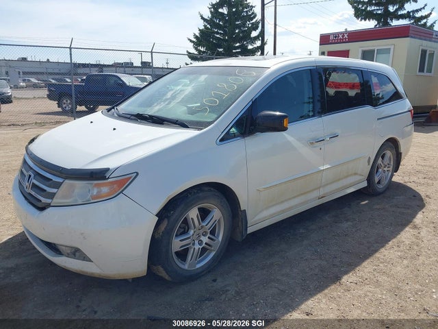 2013 Honda Odyssey Touring/touring Elite მანქანა იყიდება აუქციონზე, vin: 5FNRL5H98DB501806, აუქციონის ნომერი: 30086926