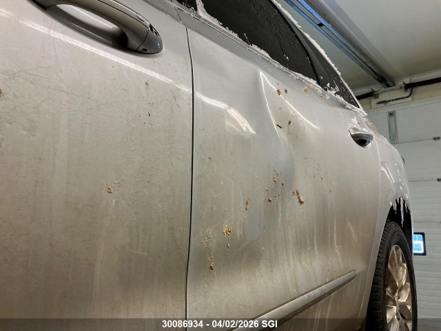 5GAEVBKW5JJ247645 Buick Enclave Premium