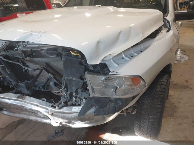 1C6RR7GT8FS637647 RAM 1500 Slt