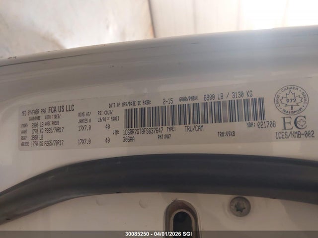 1C6RR7GT8FS637647 RAM 1500 Slt