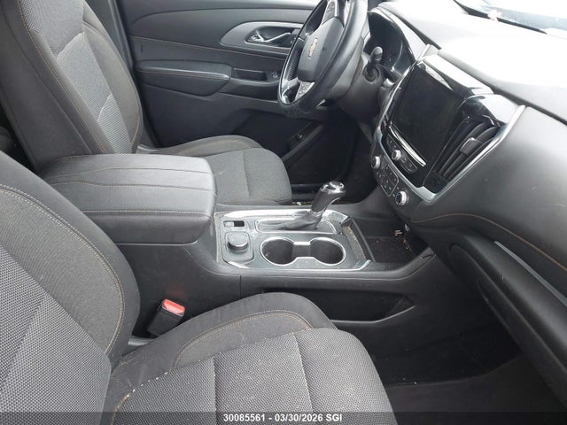 1GNEVGKW7KJ207555 Chevrolet Traverse Lt