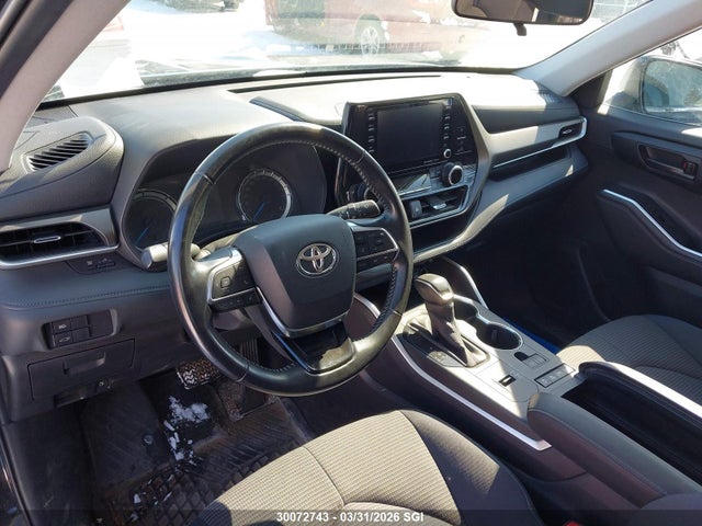 30072743 :رقم المزاد ، 5TDBBRCH2LS501045 vin ، 2020 Toyota Highlander Hybrid Le مزاد بيع