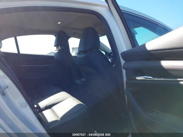 JM1BPACM4S1790845 Mazda 3 Preferred