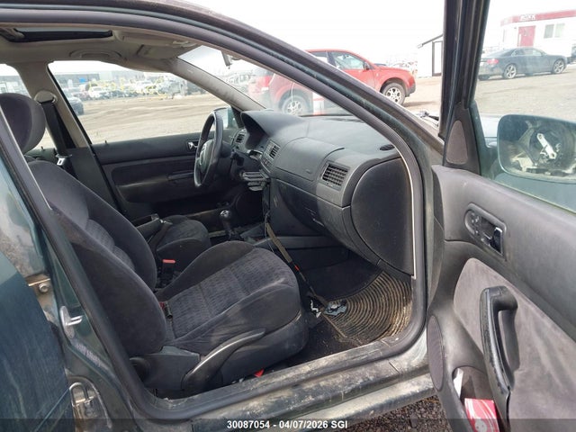 30087054 :رقم المزاد ، 3VWSE69M73M063341 vin ، 2003 Volkswagen Jetta Gls مزاد بيع