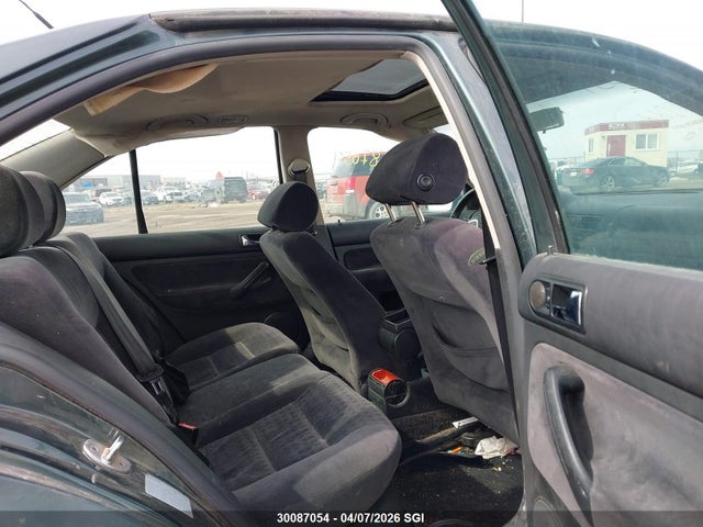 30087054 :رقم المزاد ، 3VWSE69M73M063341 vin ، 2003 Volkswagen Jetta Gls مزاد بيع
