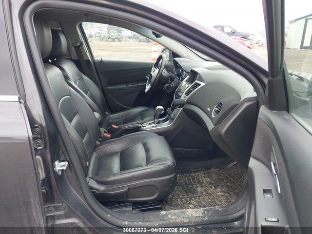 1G1P75SZ7F7279507 Chevrolet Cruze