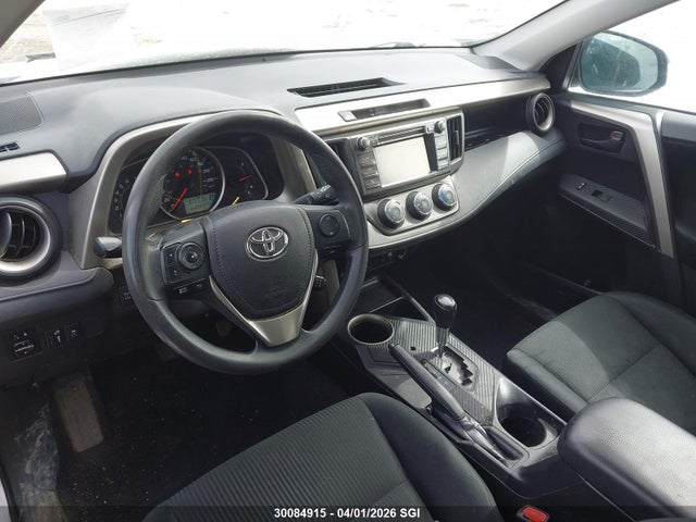 30084915 :رقم المزاد ، 2T3BFREV0FW278174 vin ، 2015 Toyota Rav4 Le مزاد بيع