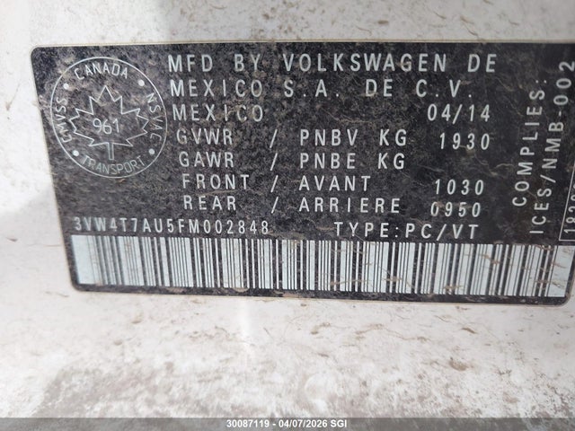 3VW4T7AU5FM002848 Volkswagen GTI