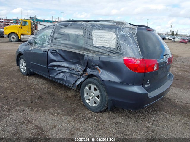 2008 Toyota Sienna Ce/le მანქანა იყიდება აუქციონზე, vin: 5TDZK23CX8S118987, აუქციონის ნომერი: 30087256