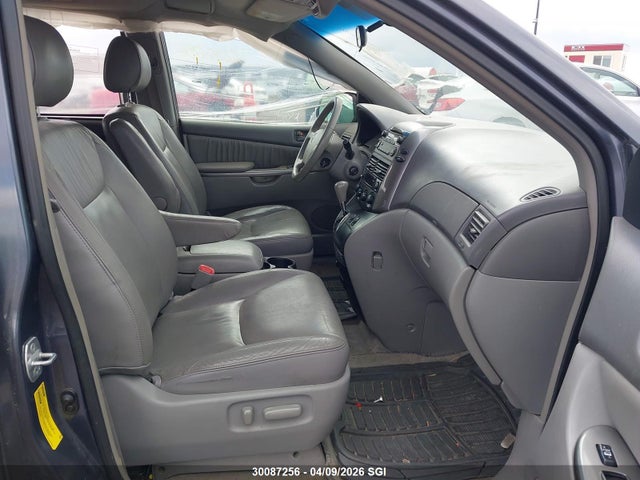 2008 Toyota Sienna Ce/le მანქანა იყიდება აუქციონზე, vin: 5TDZK23CX8S118987, აუქციონის ნომერი: 30087256
