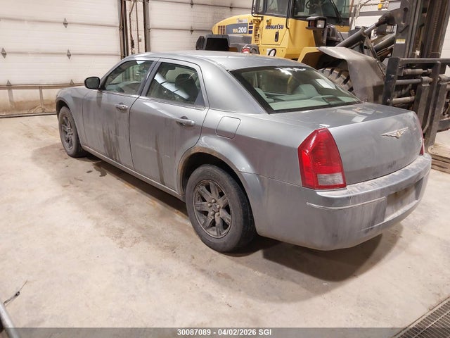 2007 Chrysler 300 Touring მანქანა იყიდება აუქციონზე, vin: 2C3LA53G07H733126, აუქციონის ნომერი: 30087089