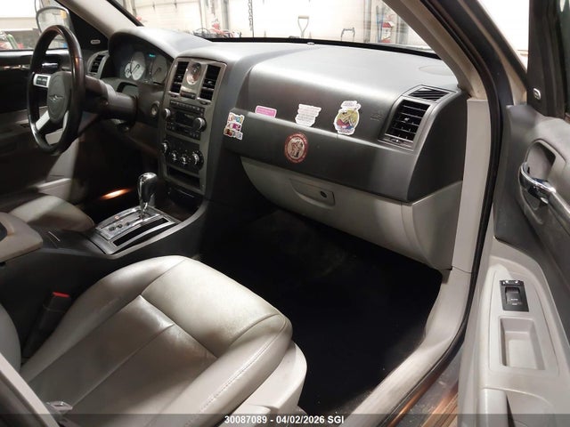 2007 Chrysler 300 Touring მანქანა იყიდება აუქციონზე, vin: 2C3LA53G07H733126, აუქციონის ნომერი: 30087089